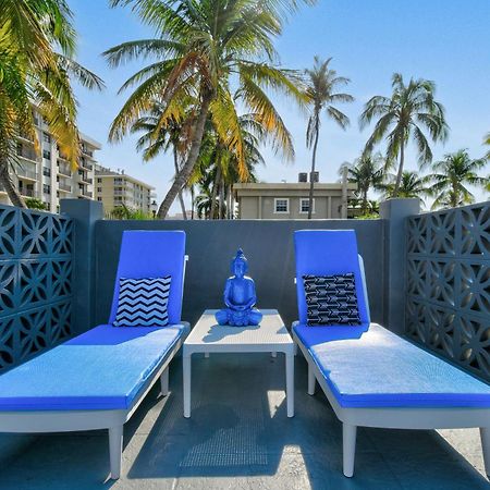 Sunshine Shores Boutique Apartments パーム・ビーチ・ショアーズ エクステリア 写真