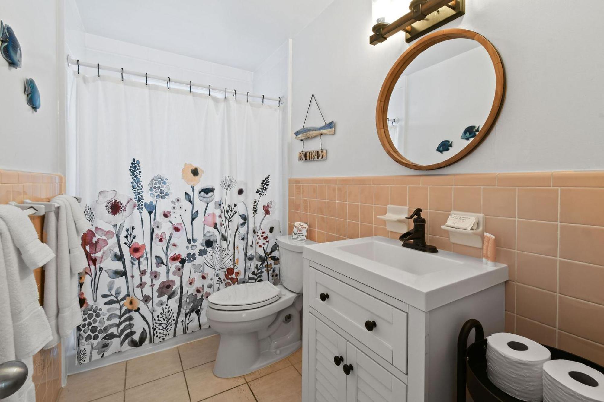 Sunshine Shores Boutique Apartments パーム・ビーチ・ショアーズ エクステリア 写真
