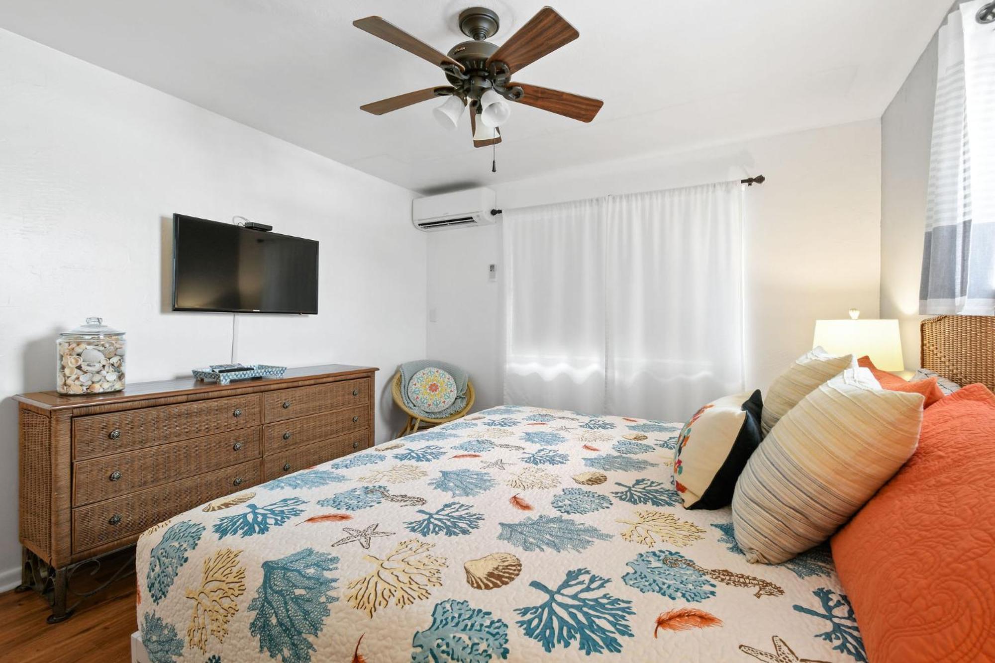 Sunshine Shores Boutique Apartments パーム・ビーチ・ショアーズ エクステリア 写真