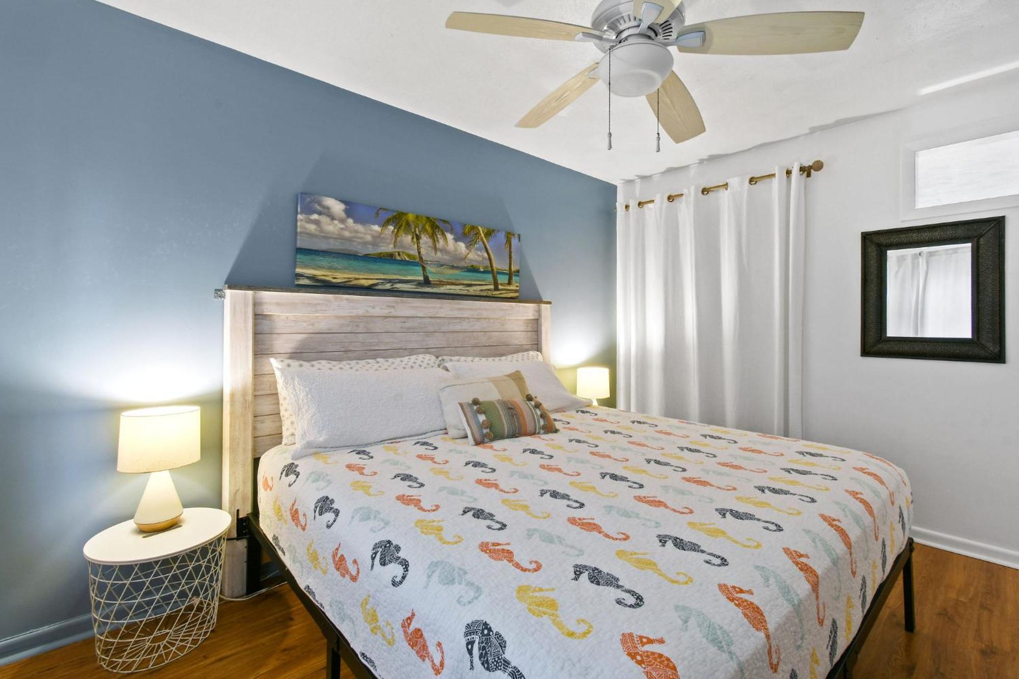 Sunshine Shores Boutique Apartments パーム・ビーチ・ショアーズ エクステリア 写真